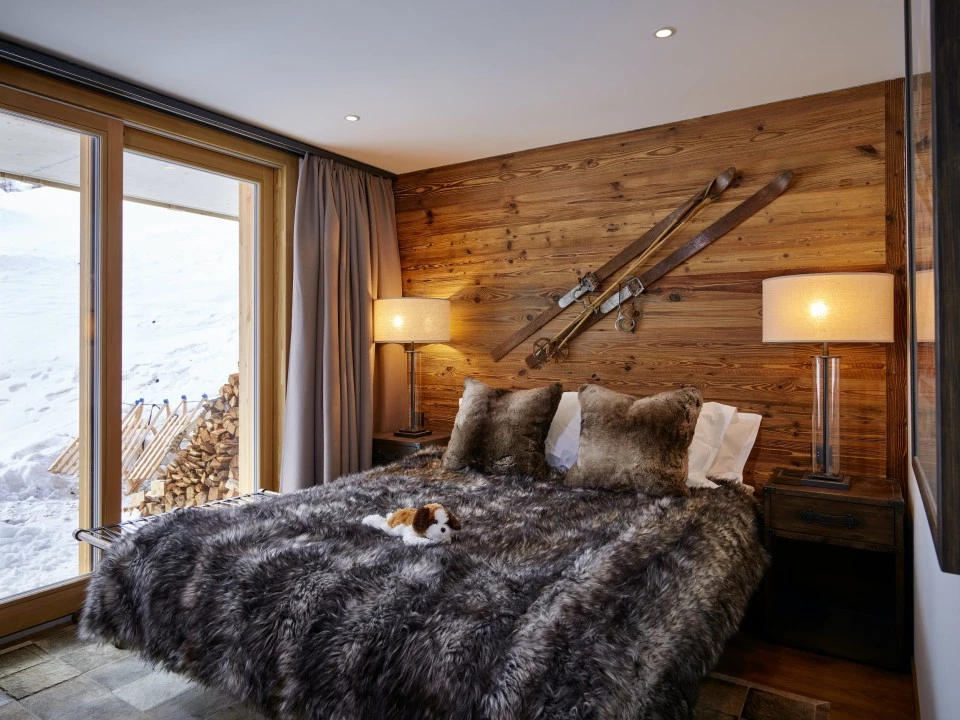 1685631914-Prospectors Luxury real estates Suisse Saas-Fee to rent chalet property Belvédère 28.webp